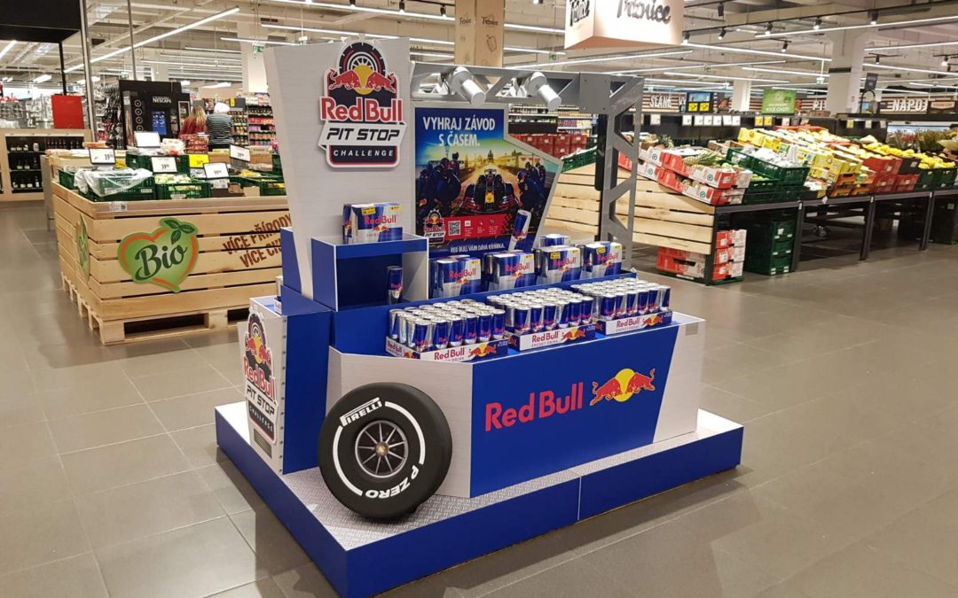Red Bull prechádza s formulou 1 české a slovenské predajne